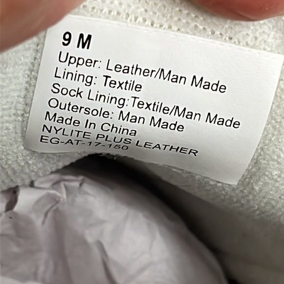 Tretorn Cream Sneakers with Gold Accents - Picture 6 of 14